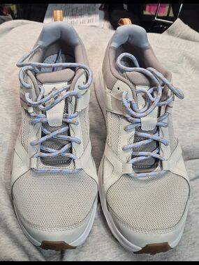 Columbia Novo Trail Omni-Shield Women's Size 12 Shoes Excellent Condition